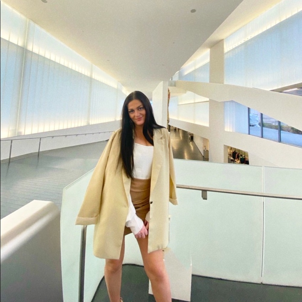 Meet your Posher, Andrea